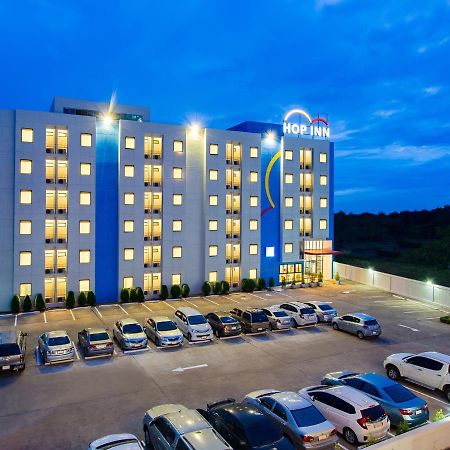 Hop Inn Phitsanulok Mittraphap Road Екстериор снимка