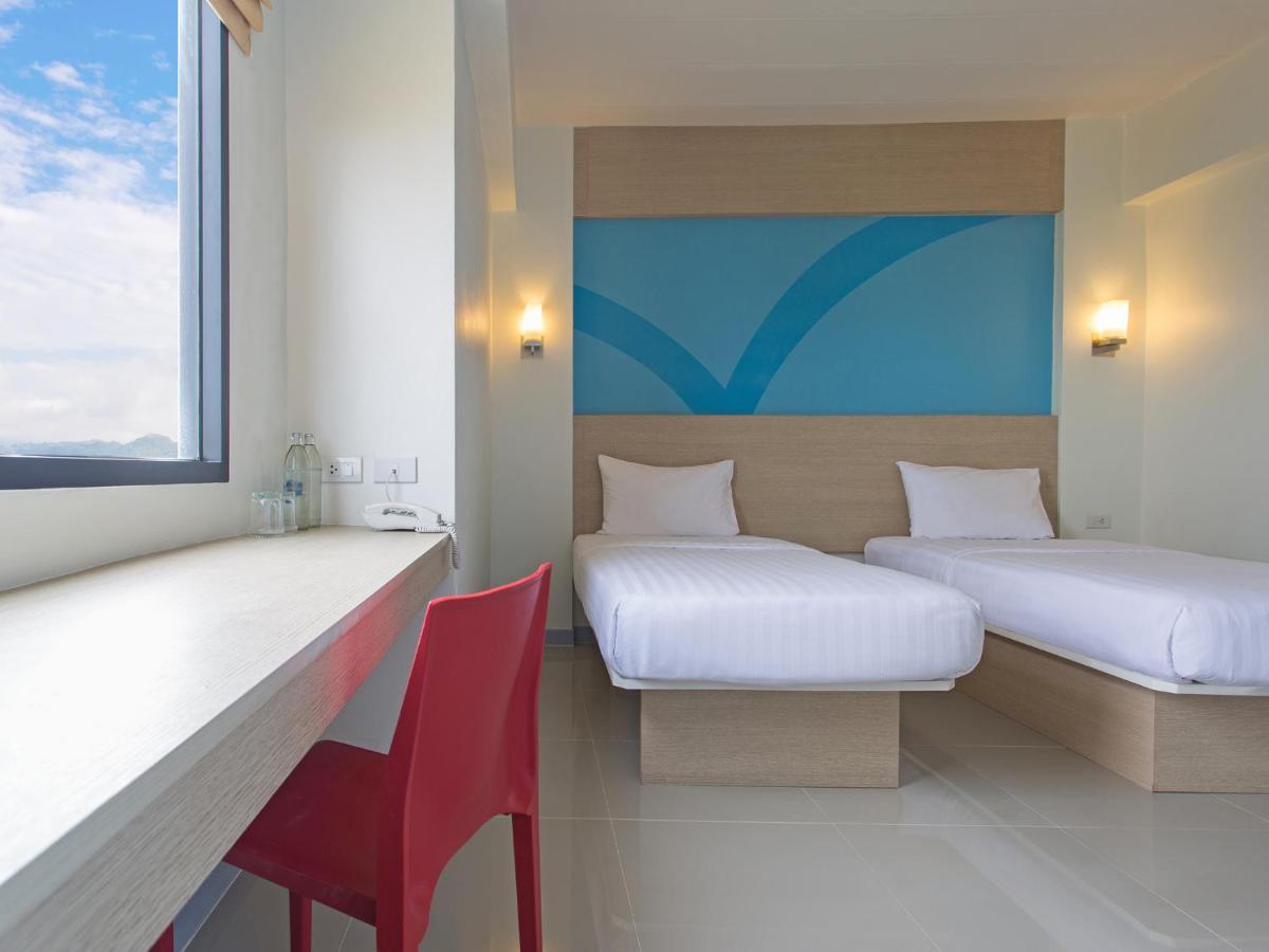 Hop Inn Phitsanulok Mittraphap Road Екстериор снимка