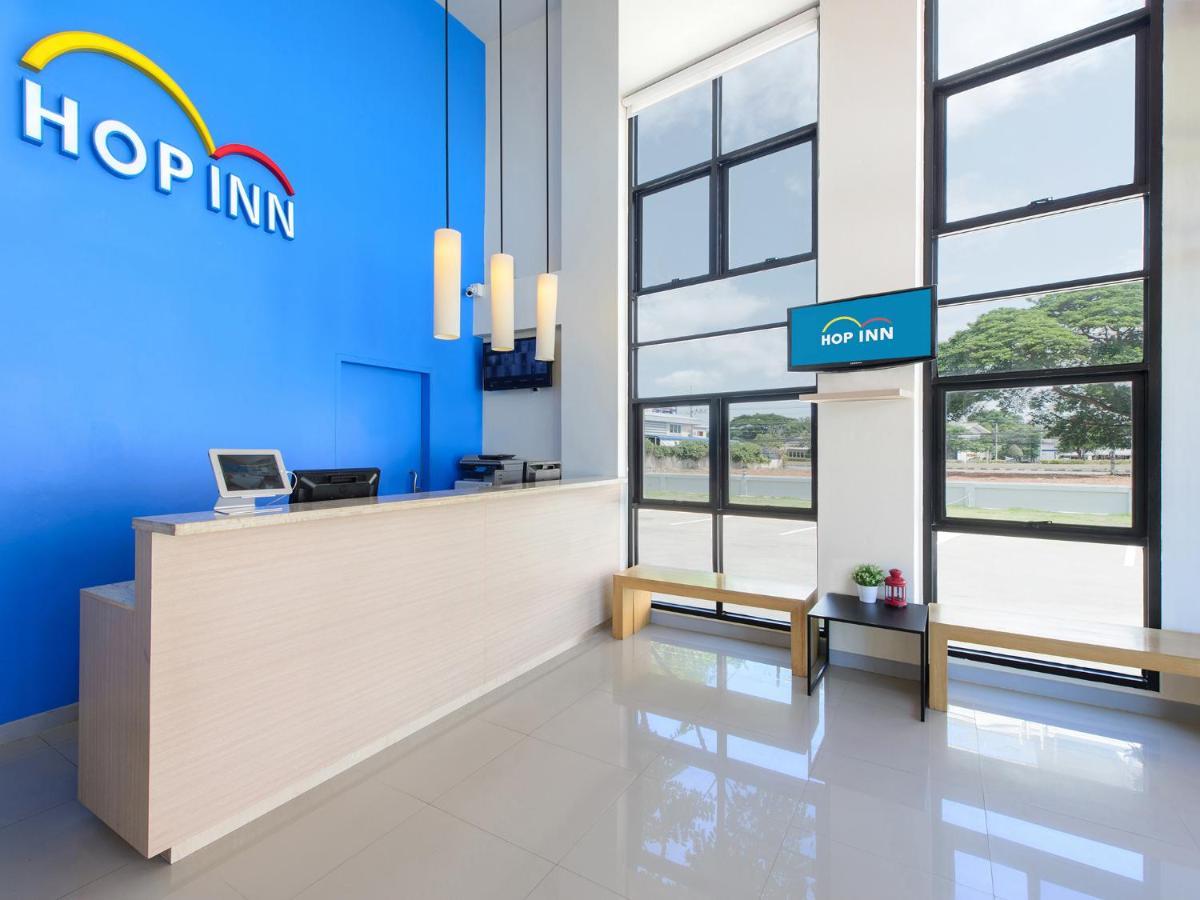 Hop Inn Phitsanulok Mittraphap Road Екстериор снимка
